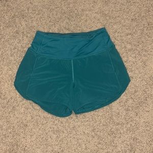 lululemon high rise 4 inch aquamarine shorts